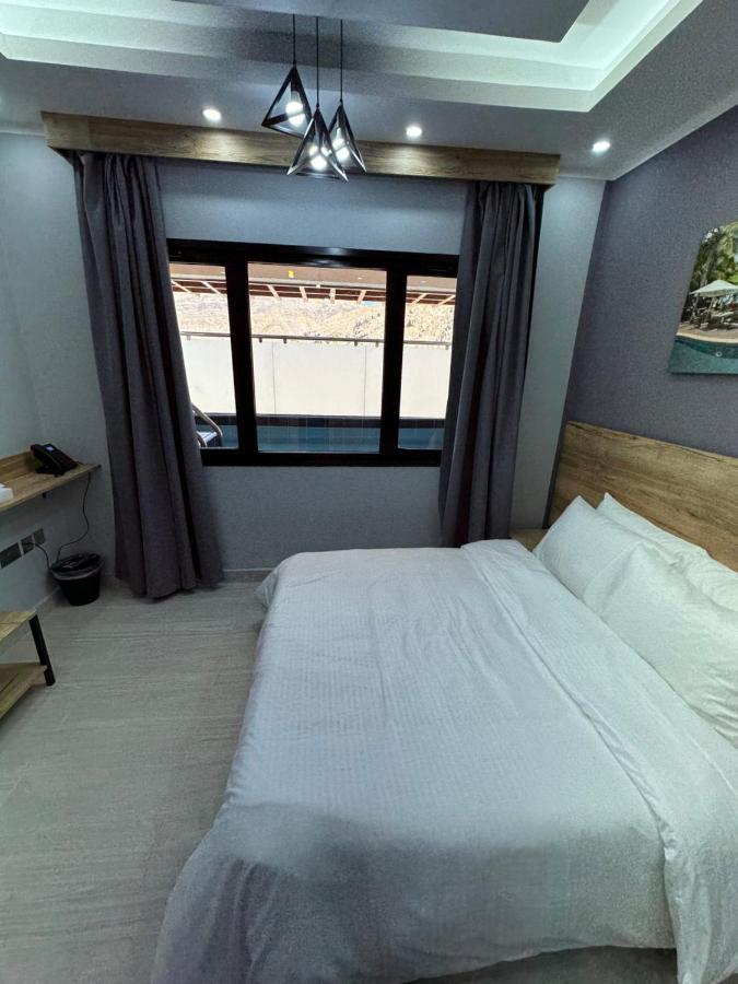 Blue Rose Hotel Al Amarat Exterior foto